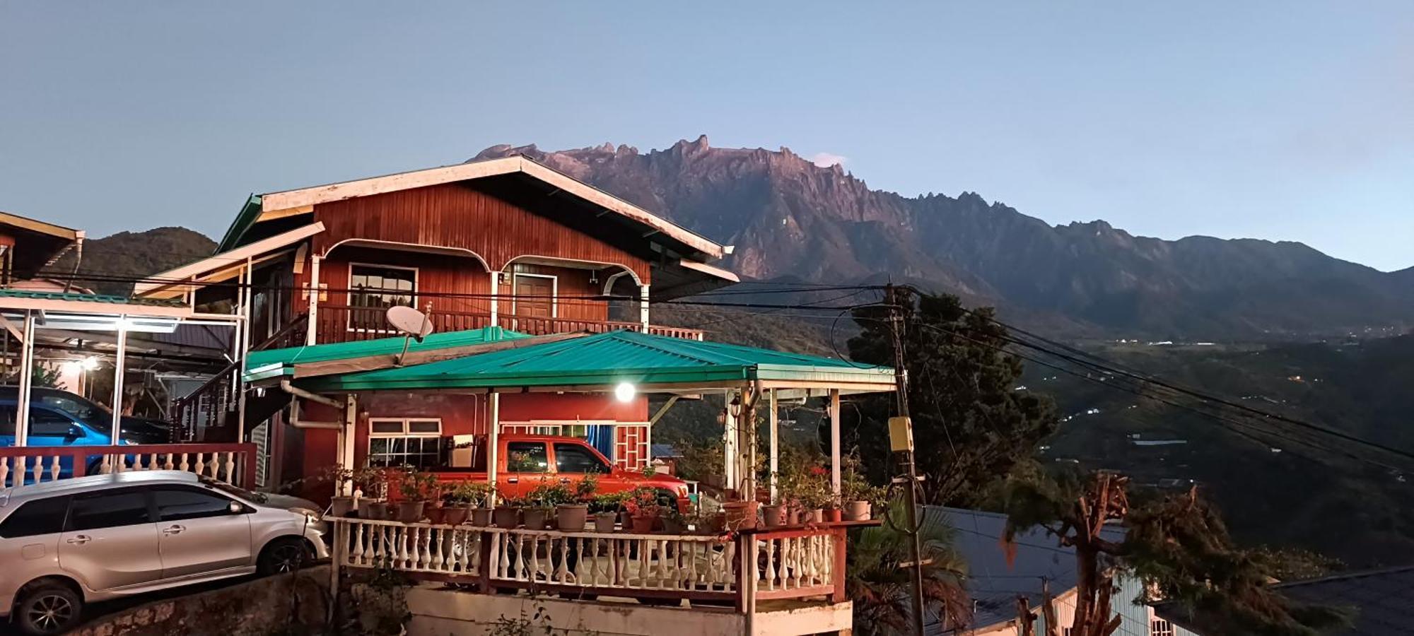 Almeera Homestay Kampong Kundassan 외부 사진